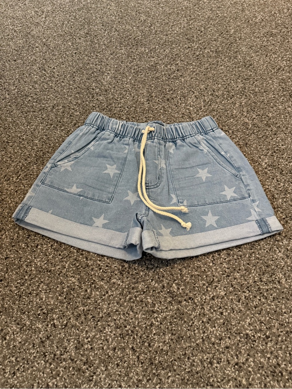 Womens new Steve Madden shorts size small